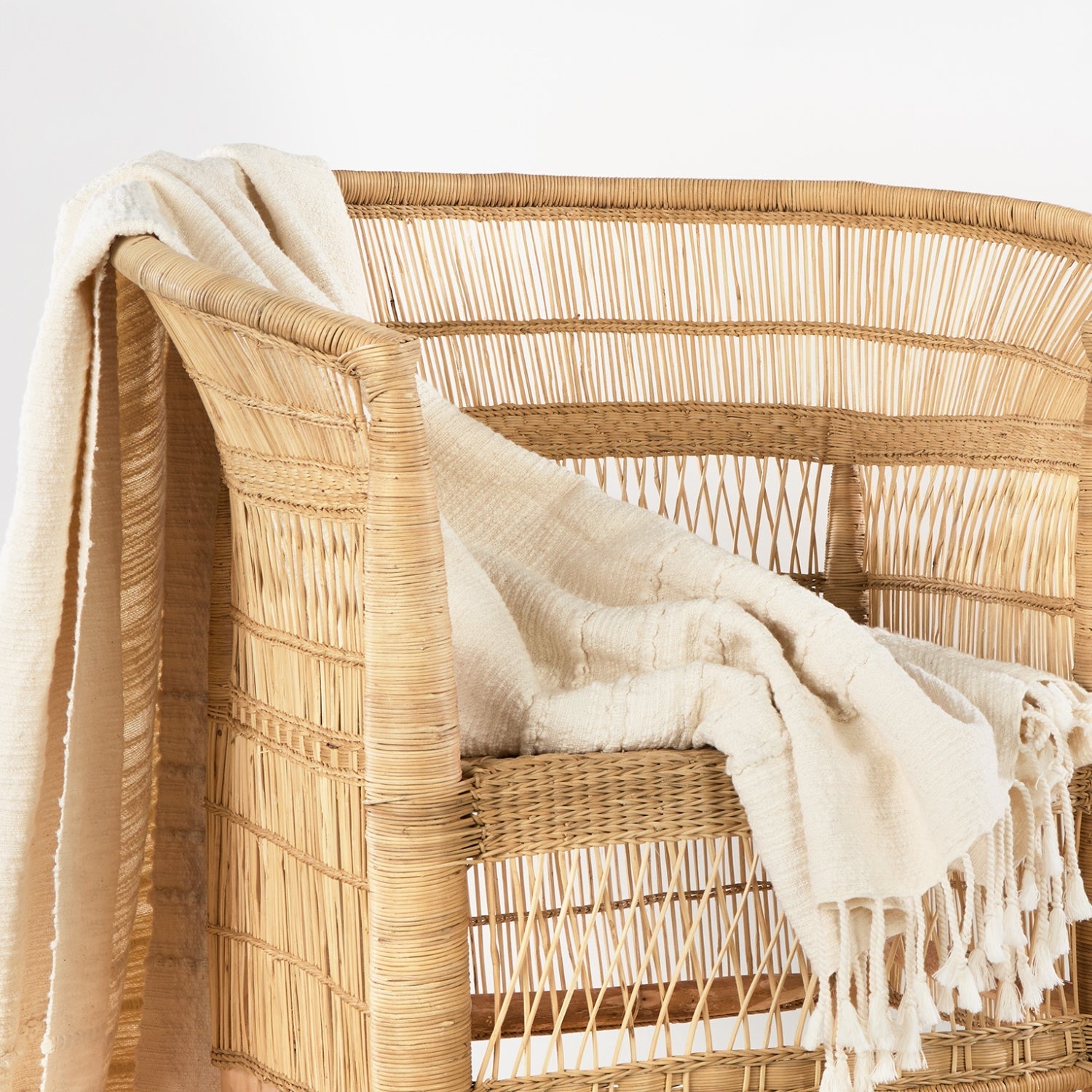 Cotton blanket Baray handwoven and Malawi chair - By Native