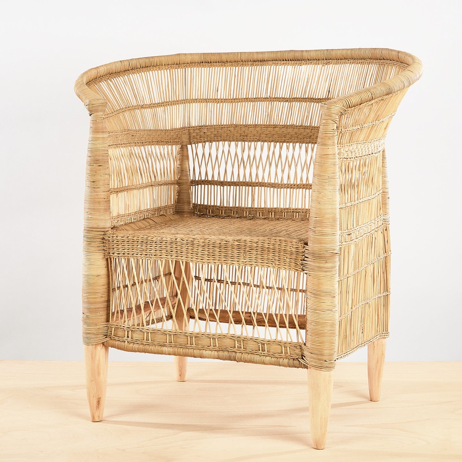 Rattan armchair Malawi - By Native