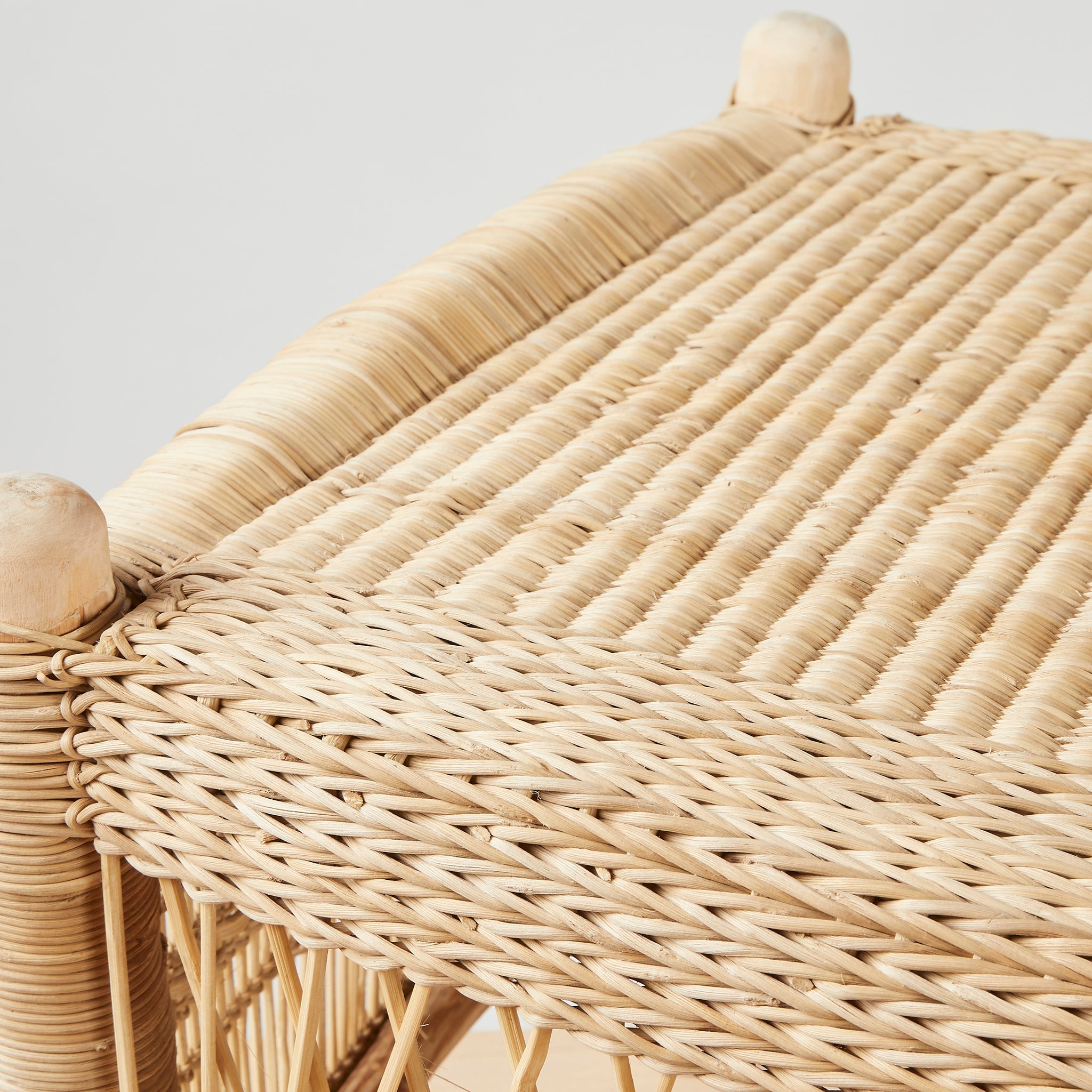 Rattan stool Malawi detail view - By Native